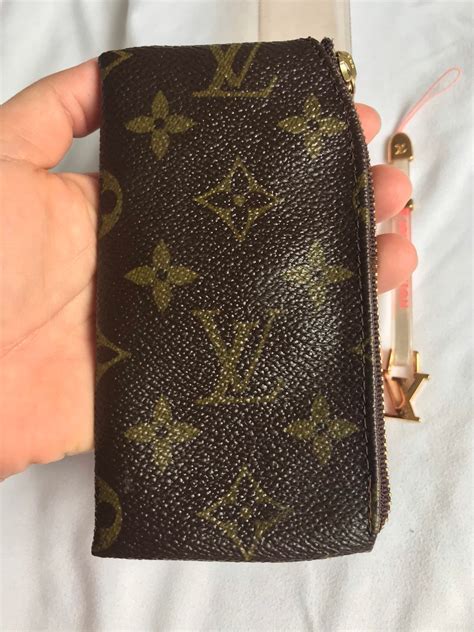 used louis vuitton wallet keychain|Pre.